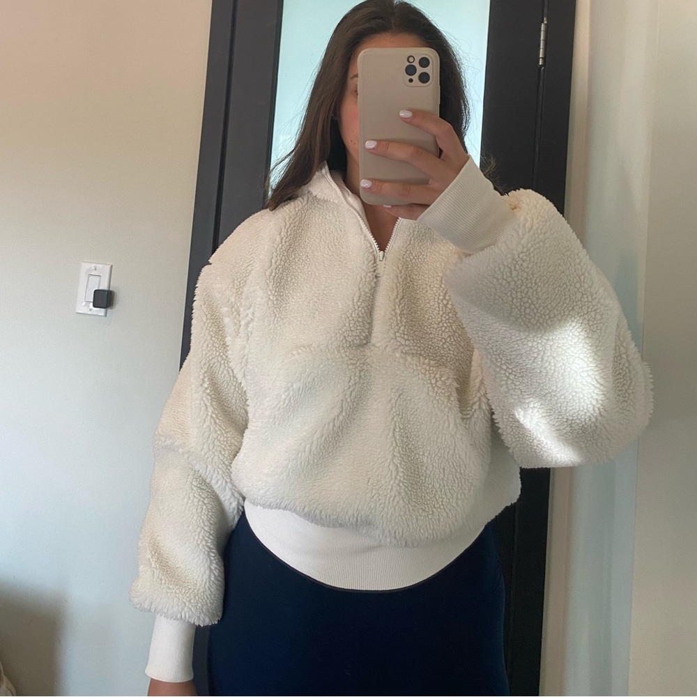 White Alo Sherpa
